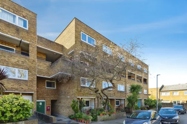 Turenne Close, Wandsworth, London, SW18