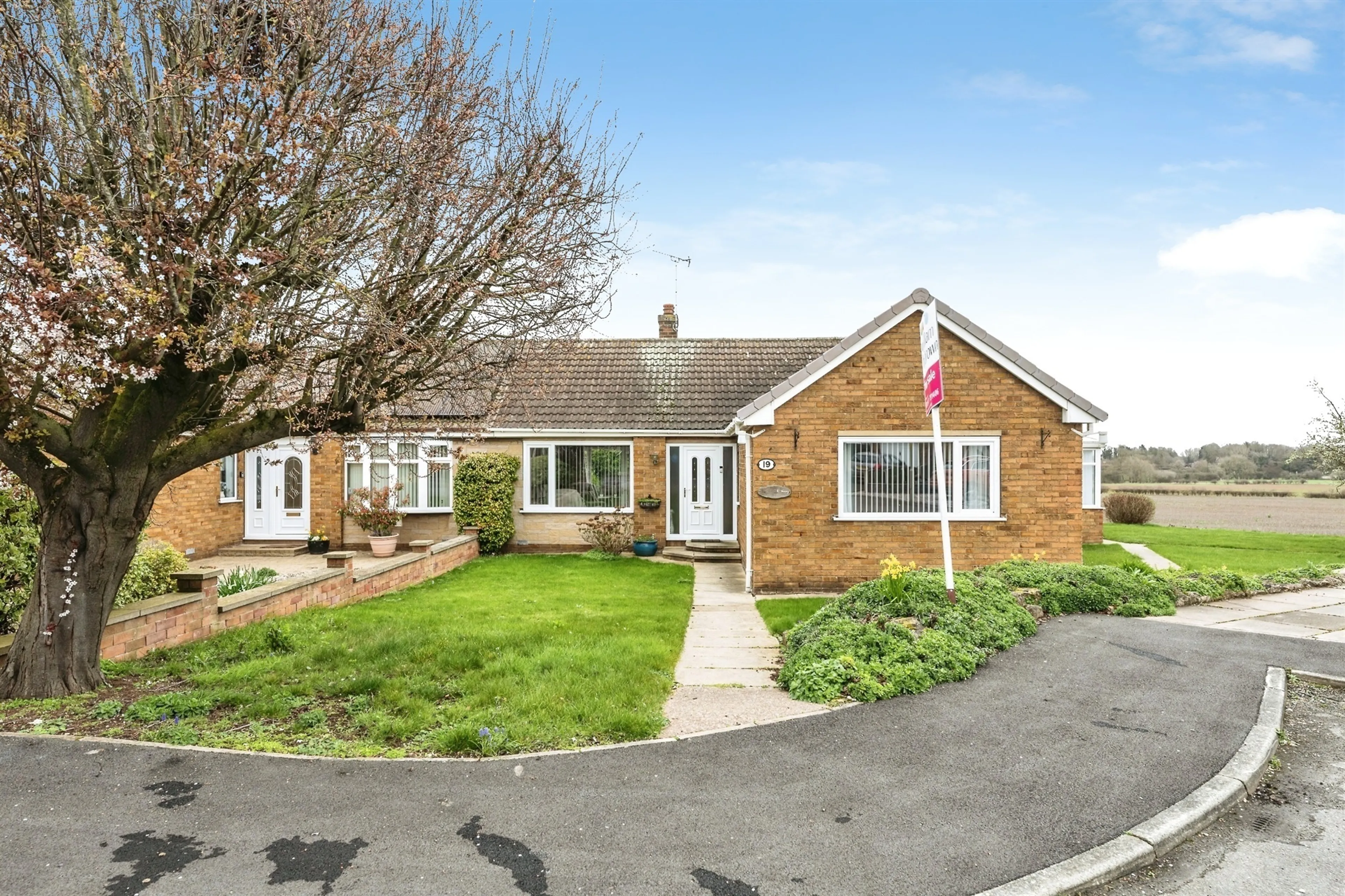 Property at Springfield Crescent, Kirk Smeaton, Pontefract