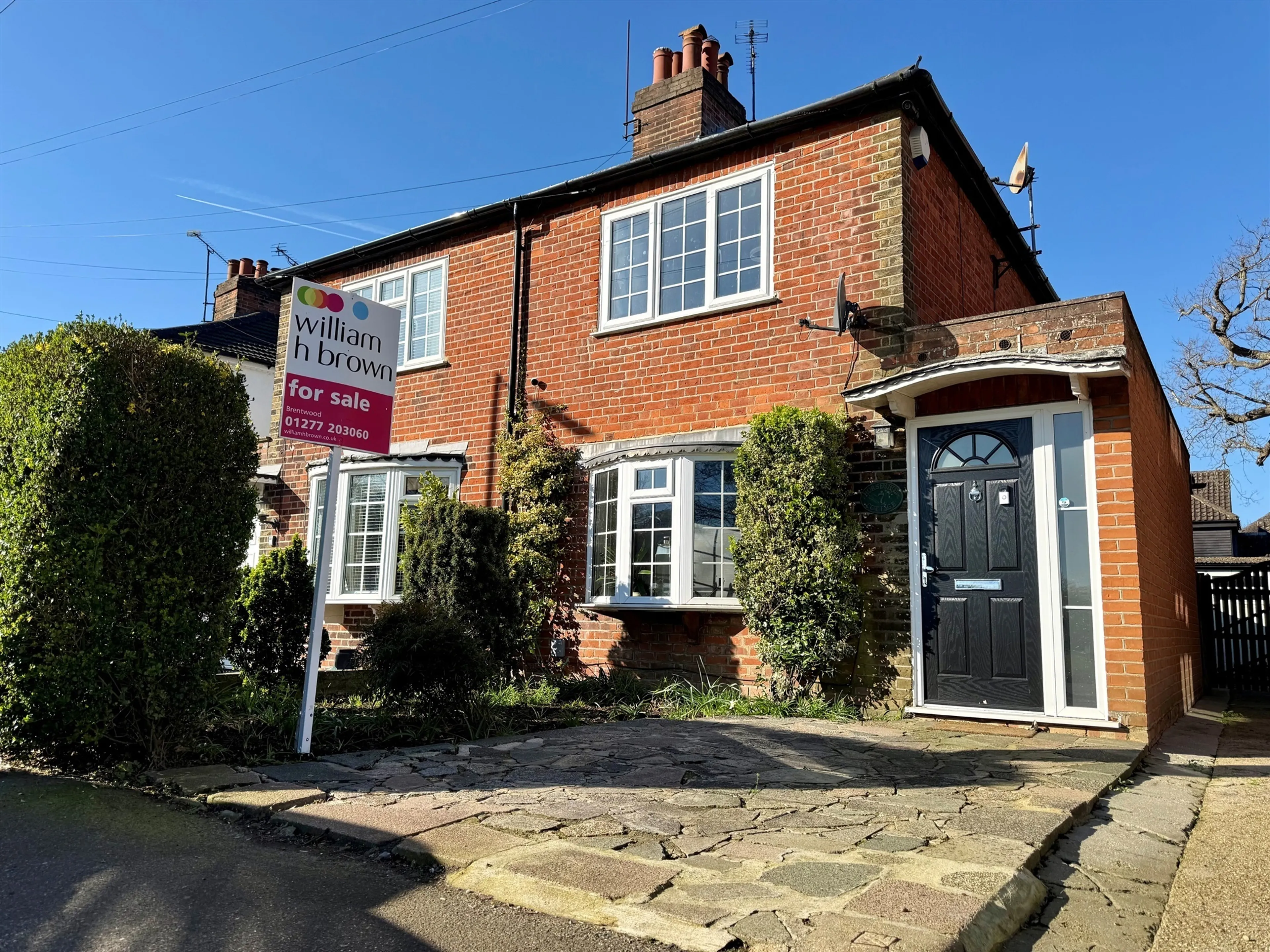 Property at Seven Arches Road, Brentwood