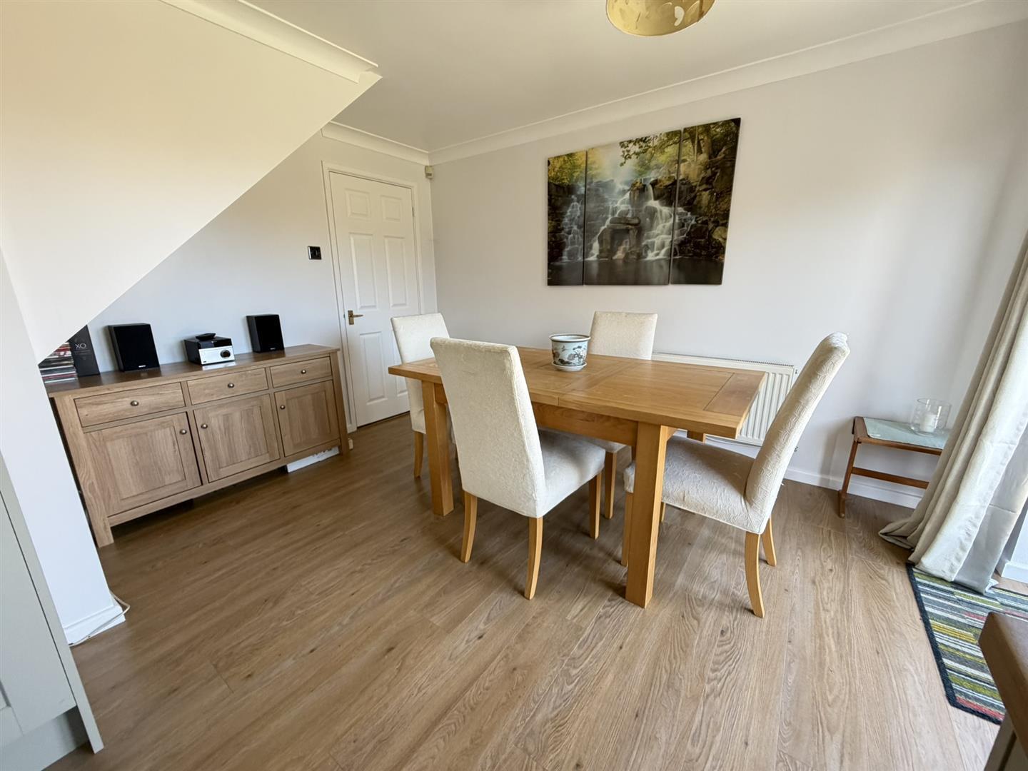 Edgehill Drive, Daventry Image 6