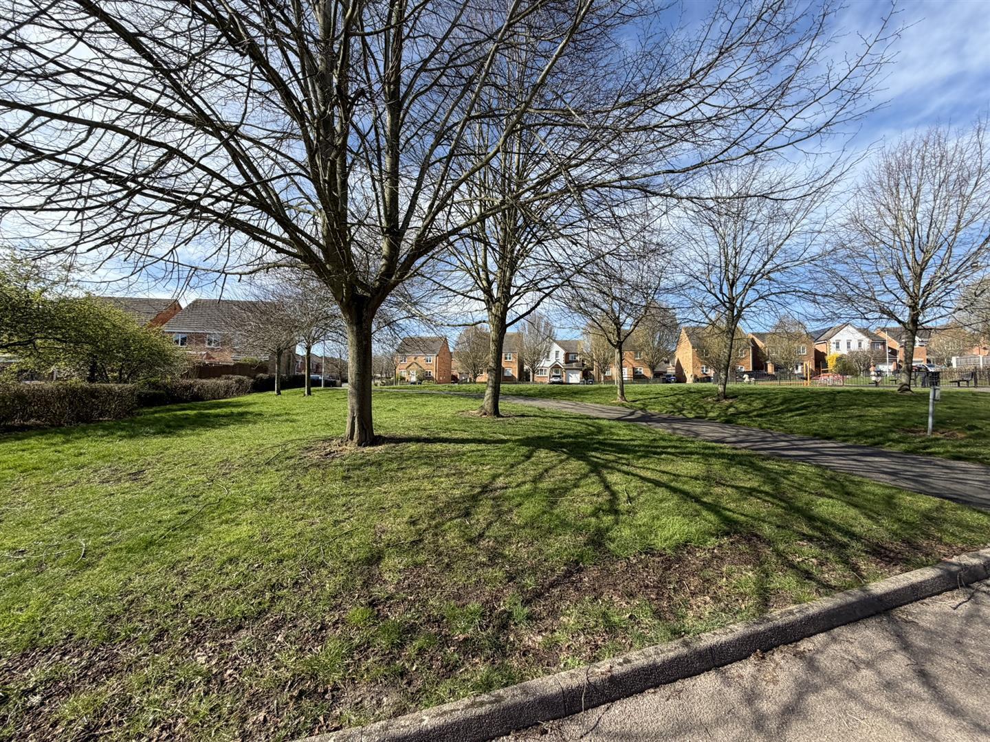 Edgehill Drive, Daventry Image 20