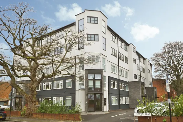 Blake Hall Road, London, E11