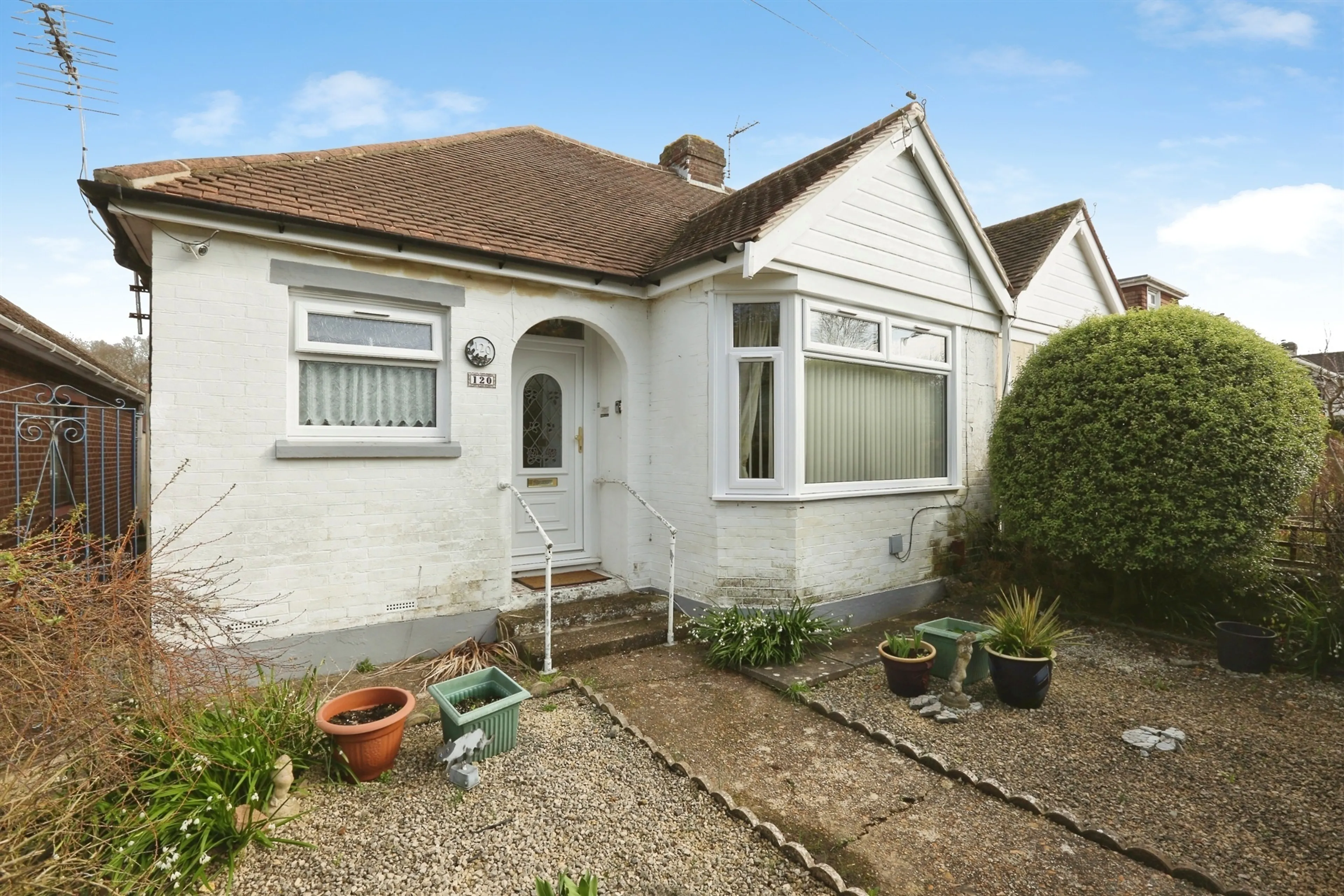 Property photo 0