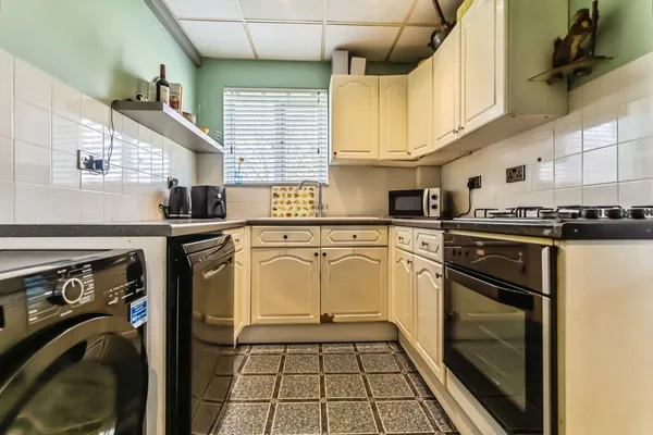 The Mount, COULSDON, Surrey, CR5