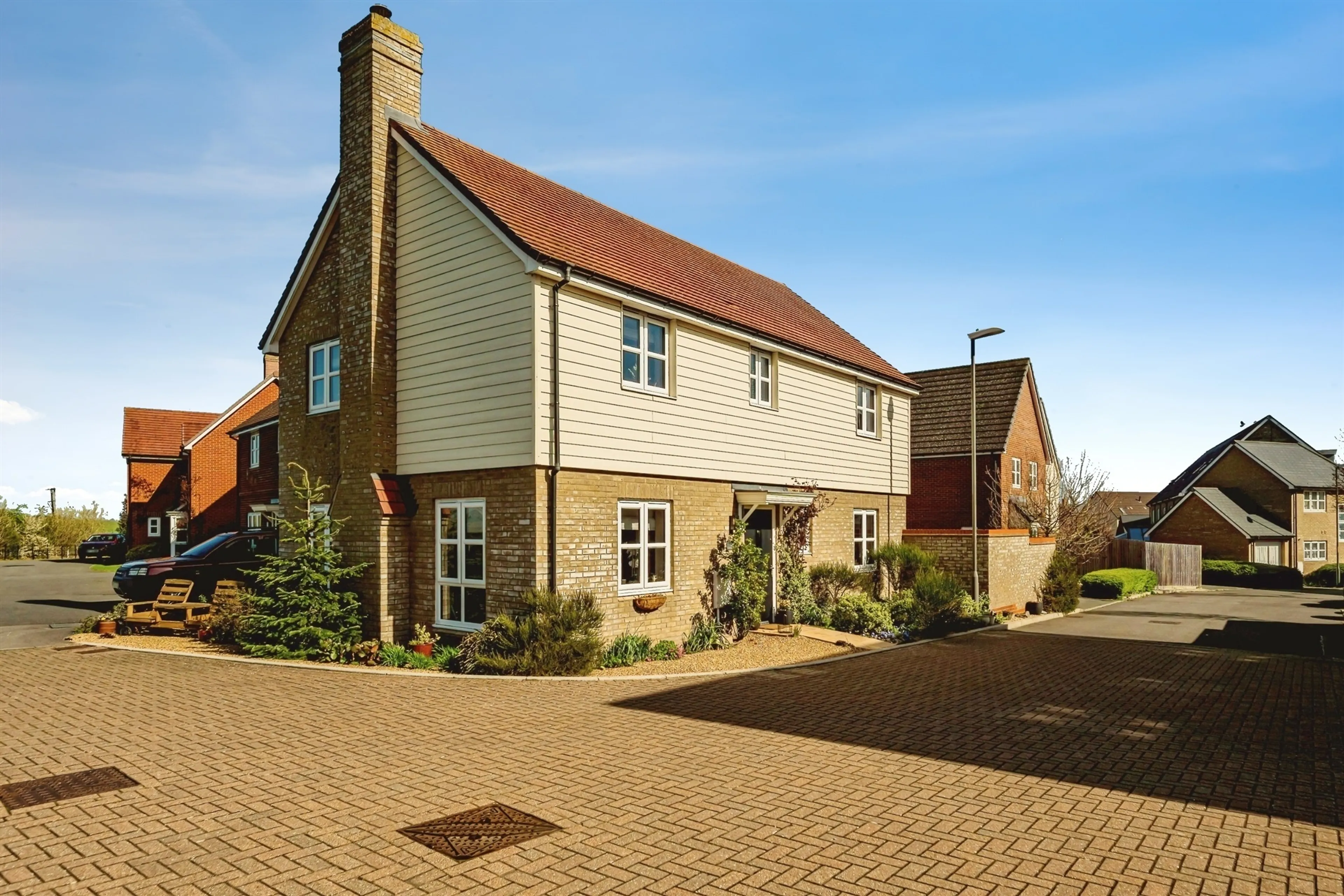 Property at Newton Avenue, Berryfields, Aylesbury
