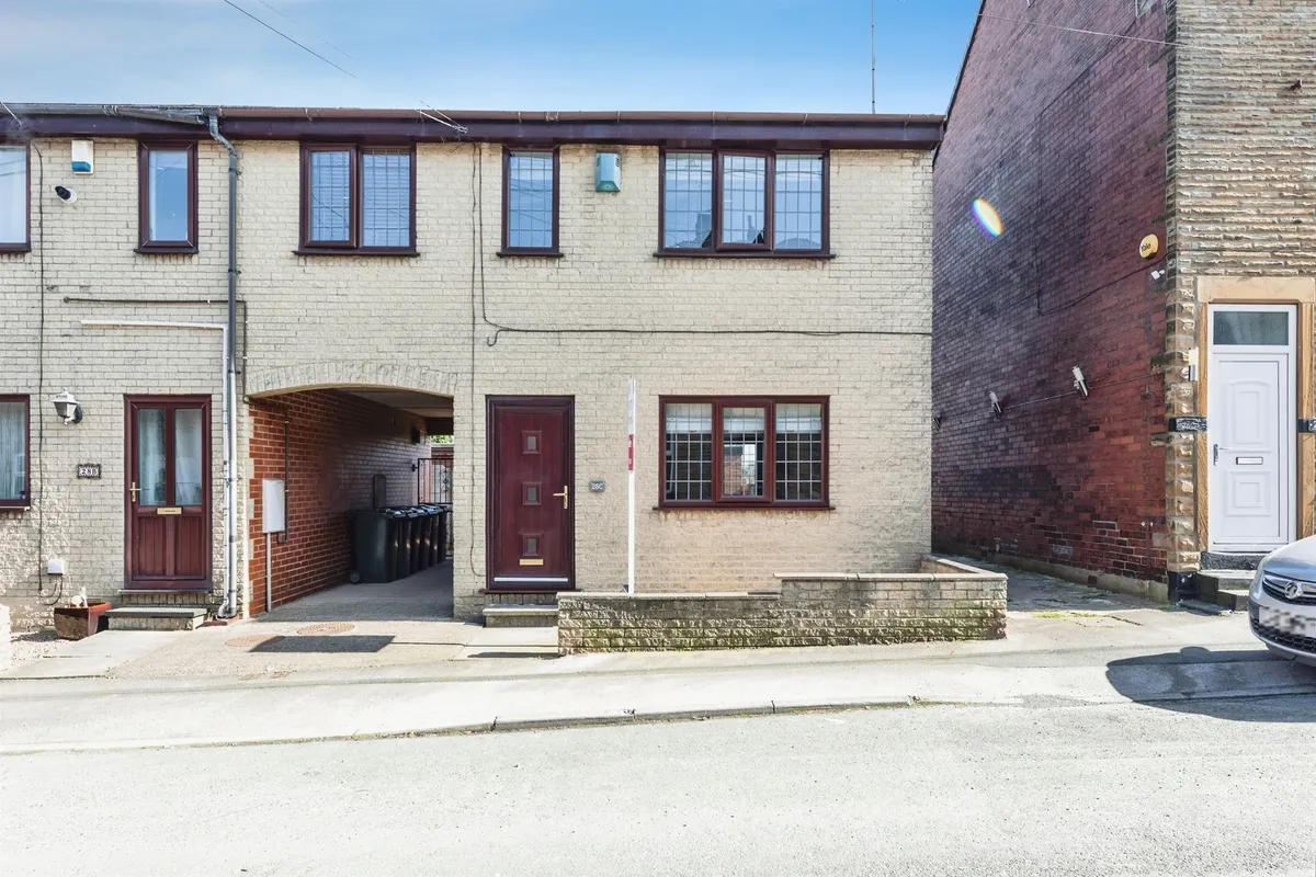 Chapel Street, Tingley, Wakefield