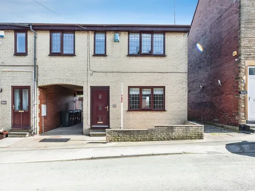 Chapel Street, Tingley, Wakefieldphoto