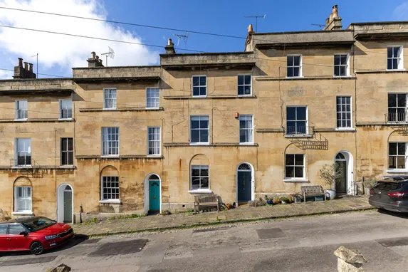Highbury Place, Bath, BA1