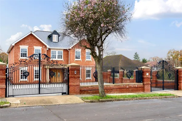Marlings Park Avenue, Chislehurst, BR7