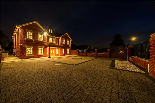 Marlings Park Avenue, Chislehurst, BR7