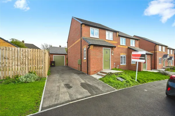 Burmese Road, Pinxton, Nottingham, De...