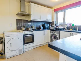 Jubilee Close, North Hykeham, Lincoln thumb 3