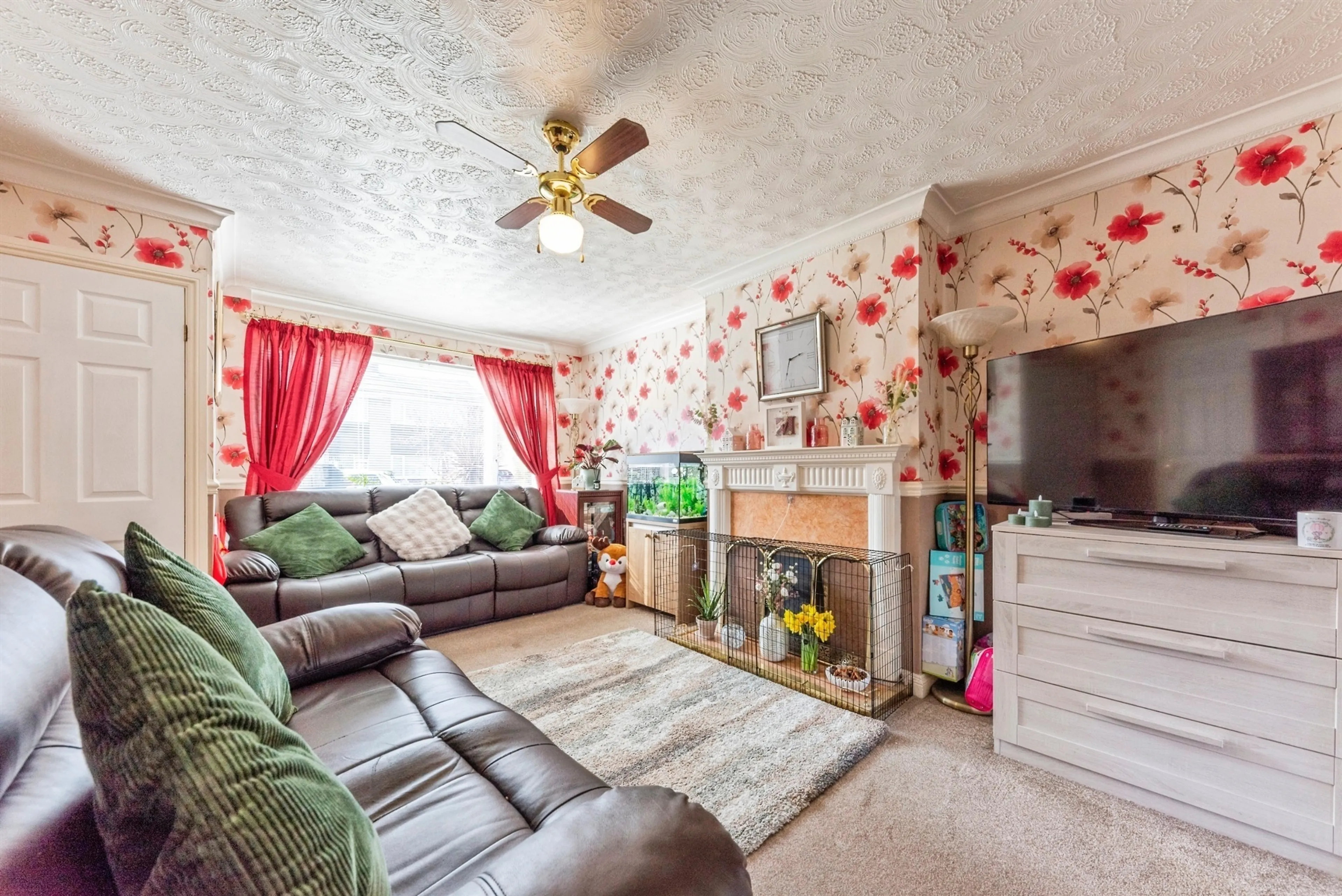Property at Hill View Close, Grantham