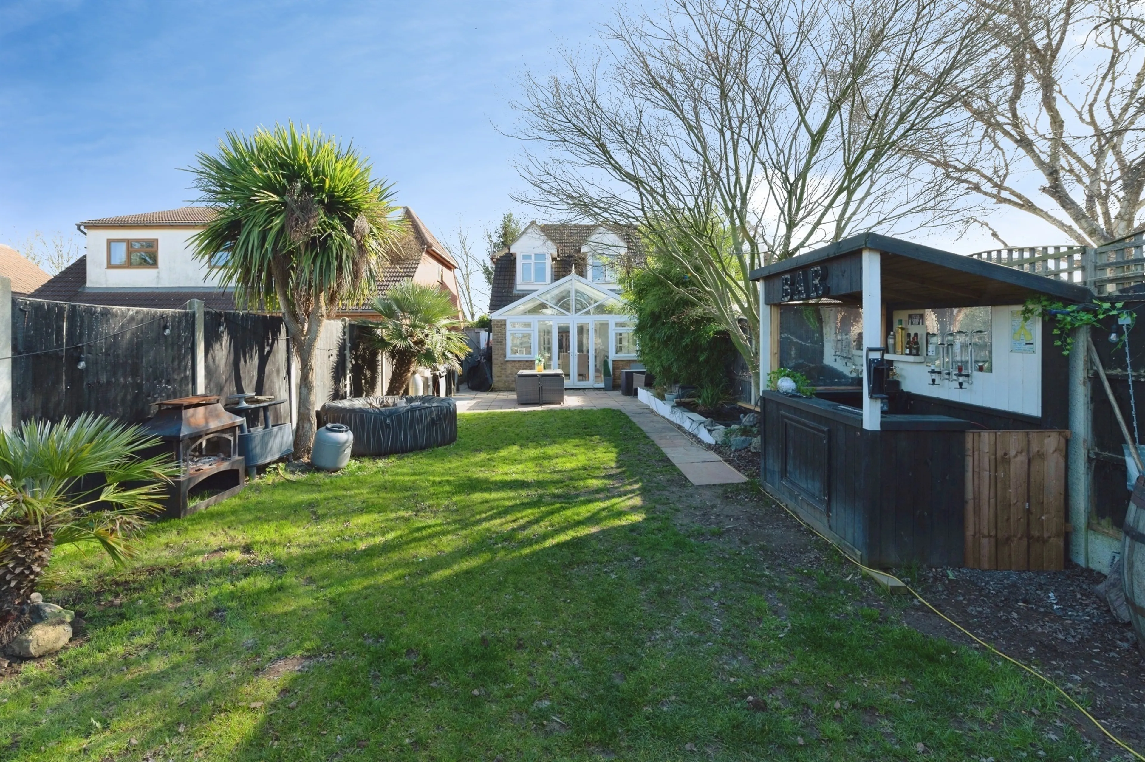 Property at Lambs Lane South, Rainham