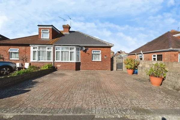 Dunkeld Road, Gosport, Hampshire, PO12