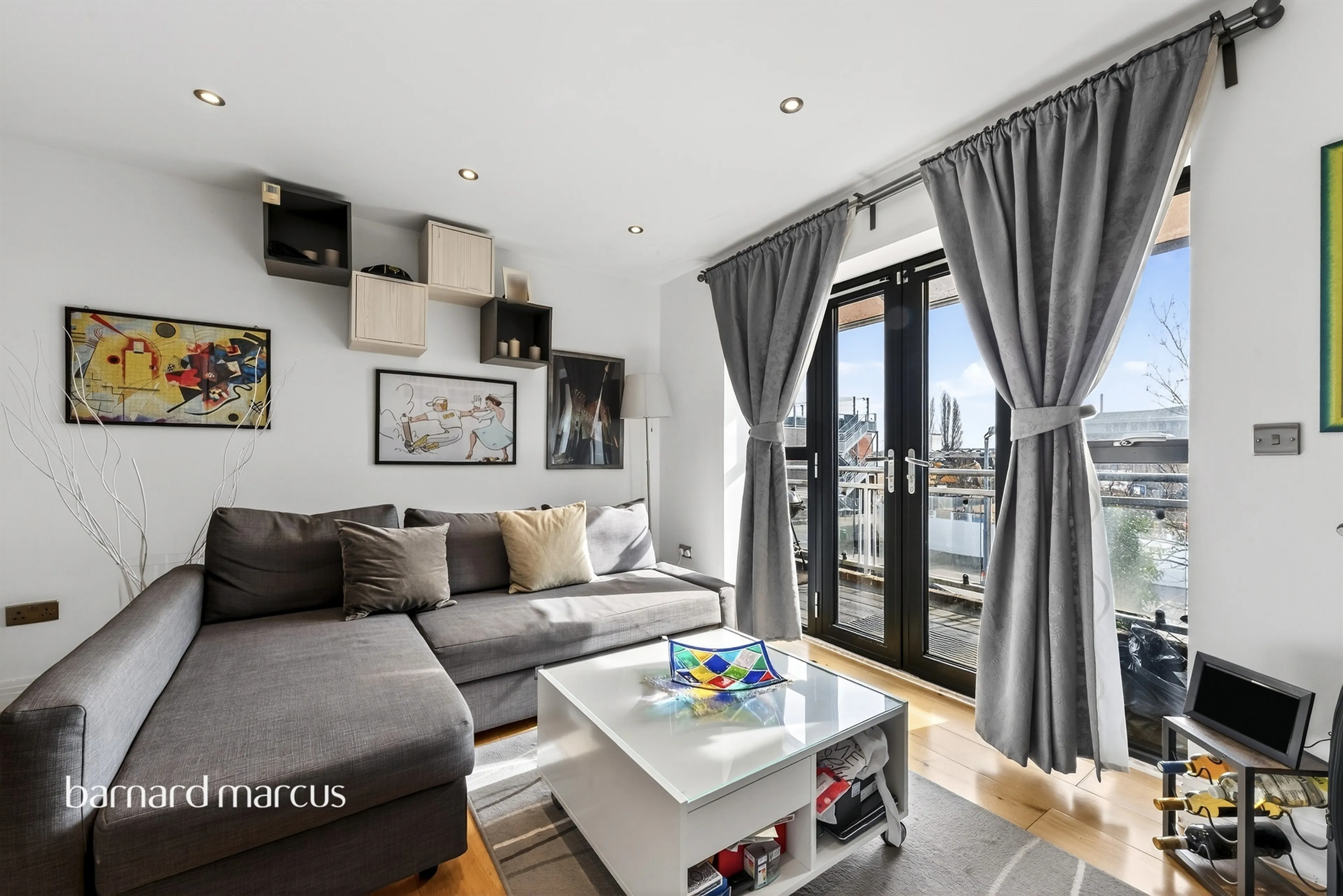 Property at High Street, Feltham