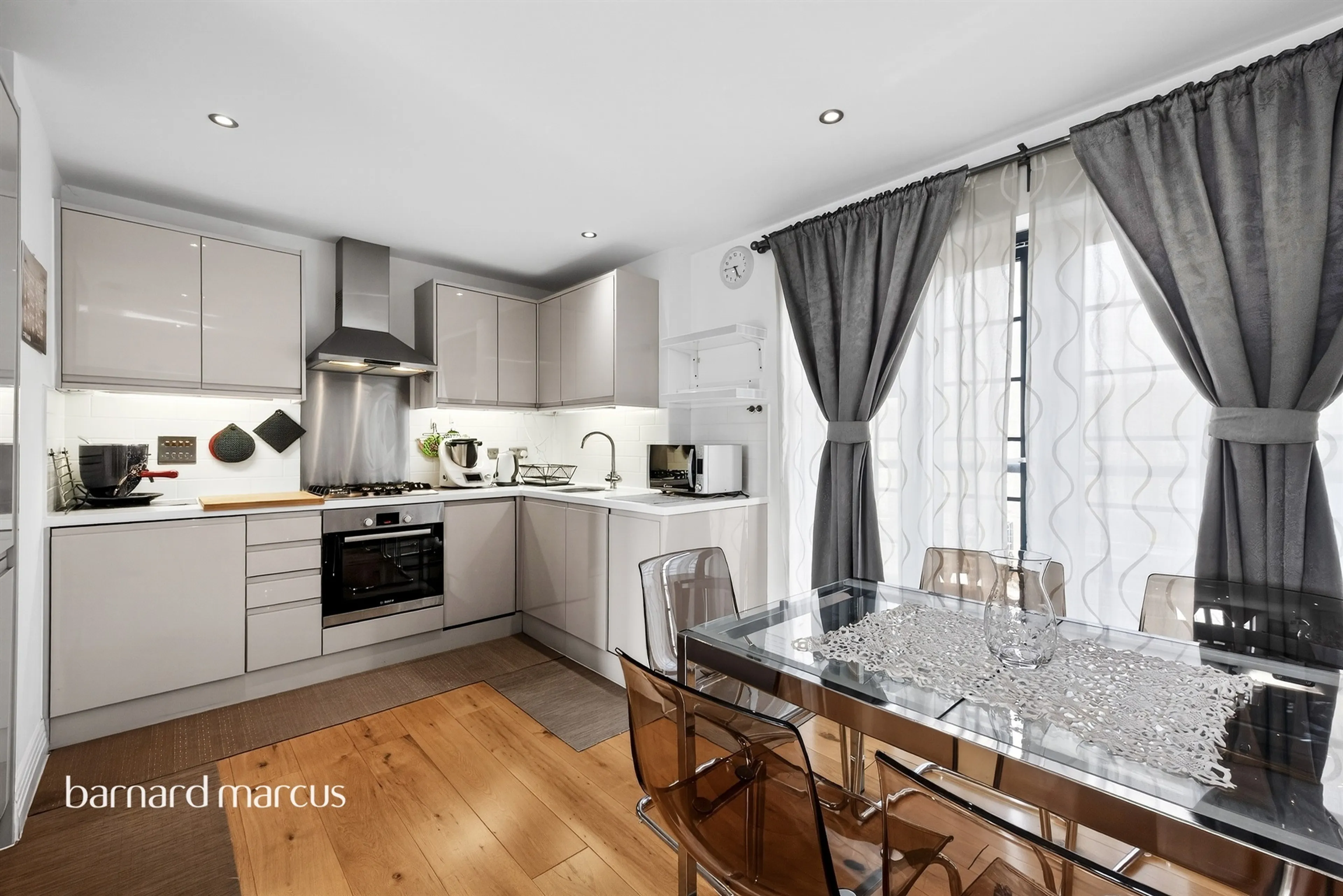 Property at High Street, Feltham