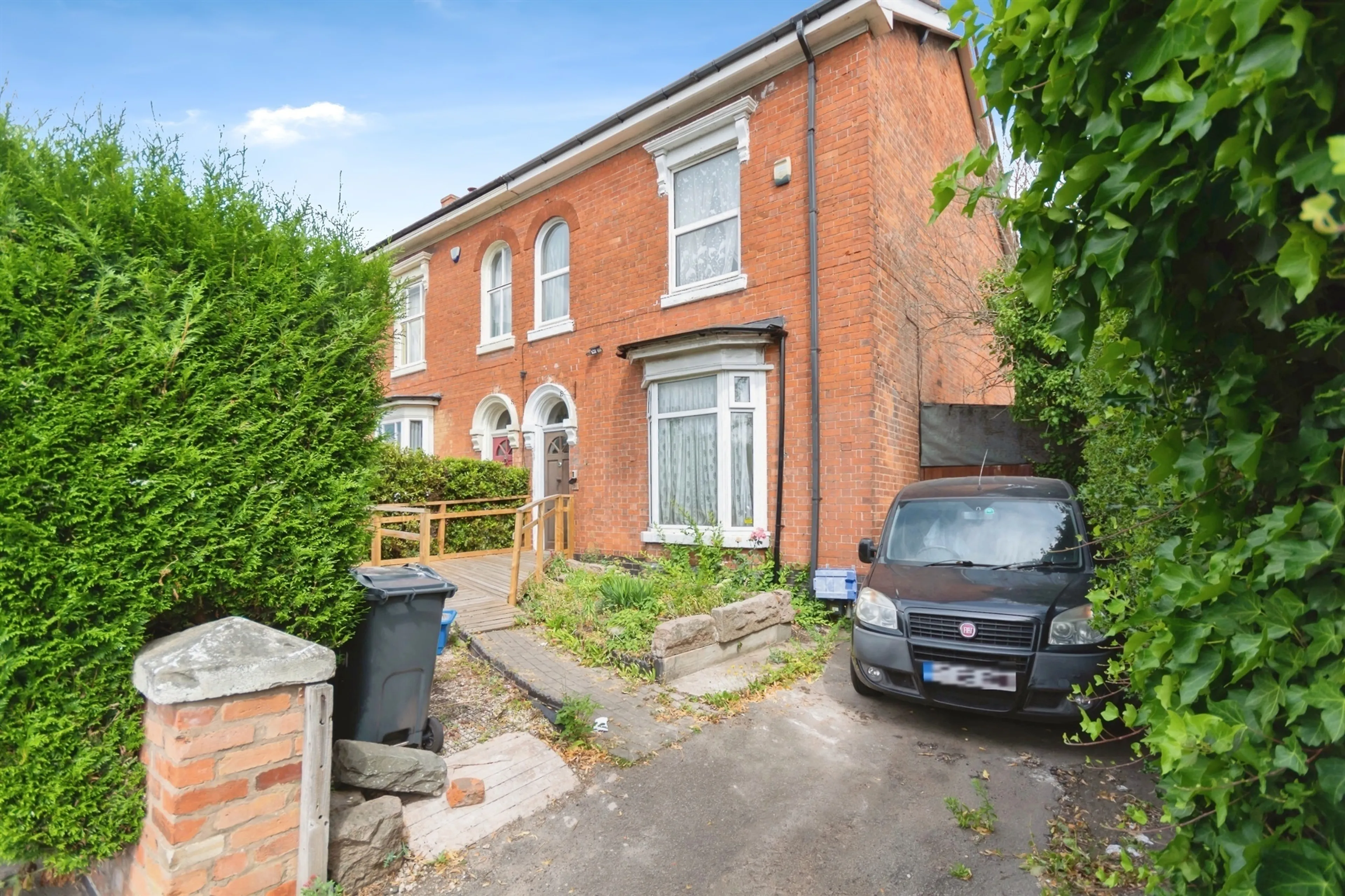 Property photo 0