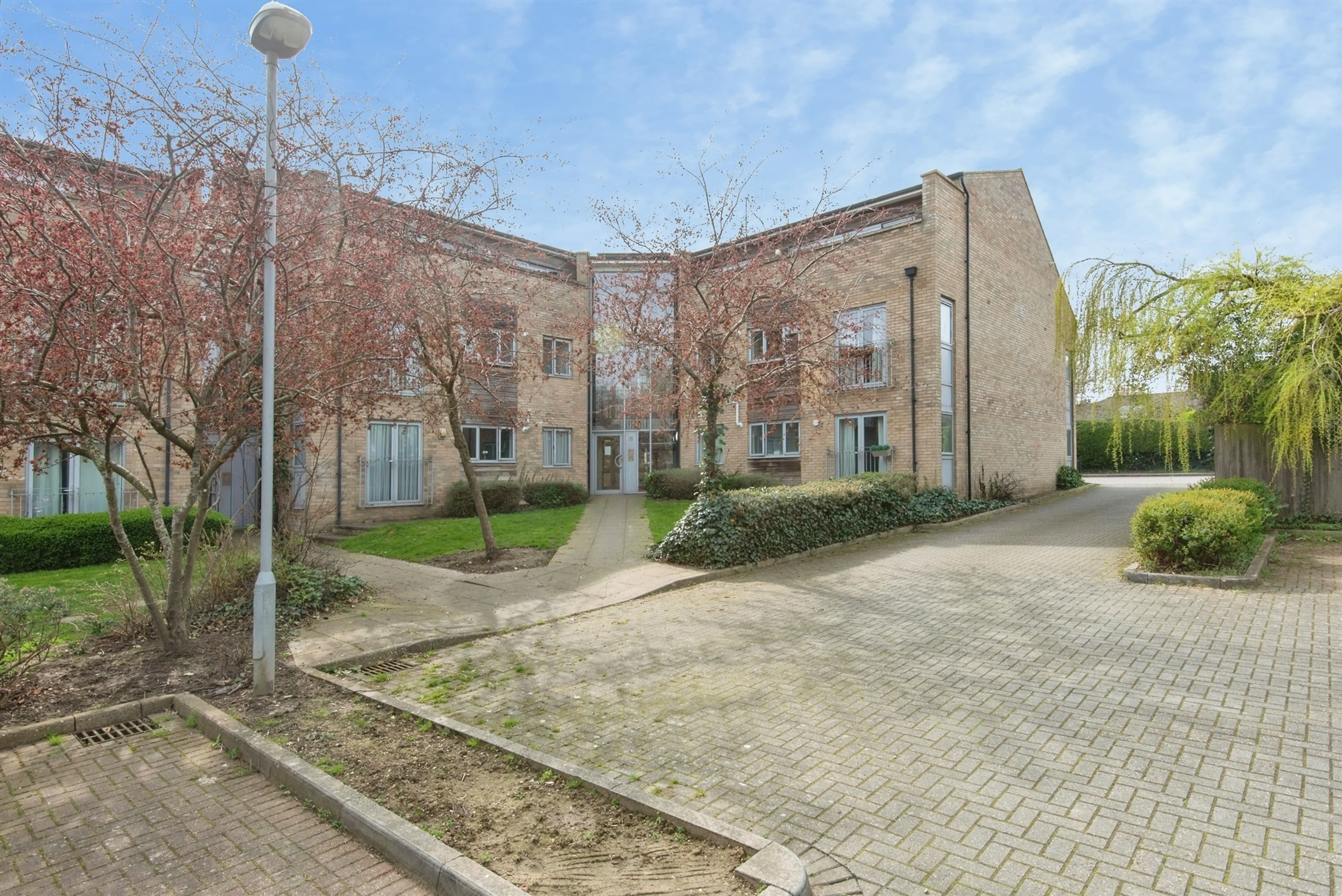 Property at Victoria Crescent, Royston