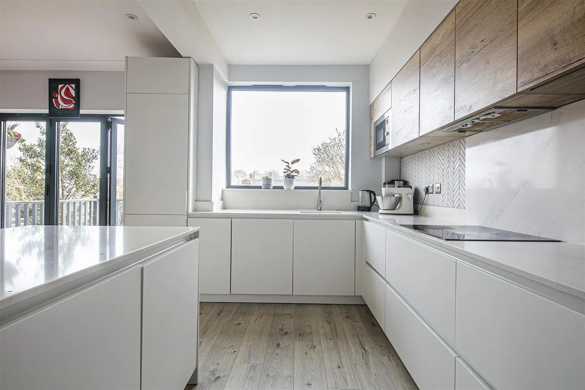 59, Louth Road, Sheffield, S11 7AU