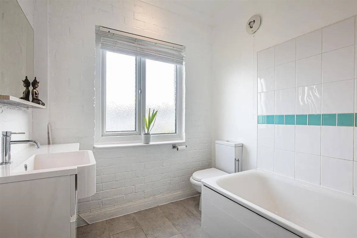 59, Louth Road, Sheffield, S11 7AU