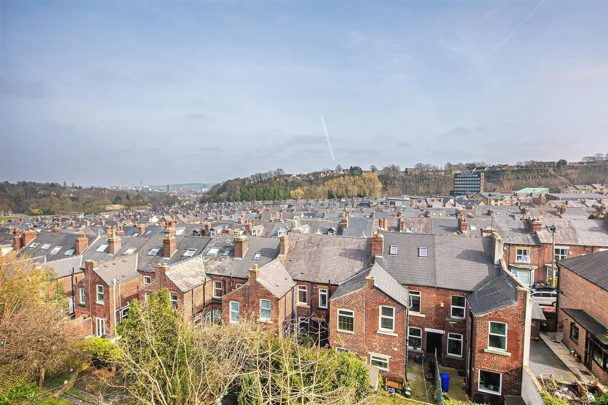 59, Louth Road, Sheffield, S11 7AU
