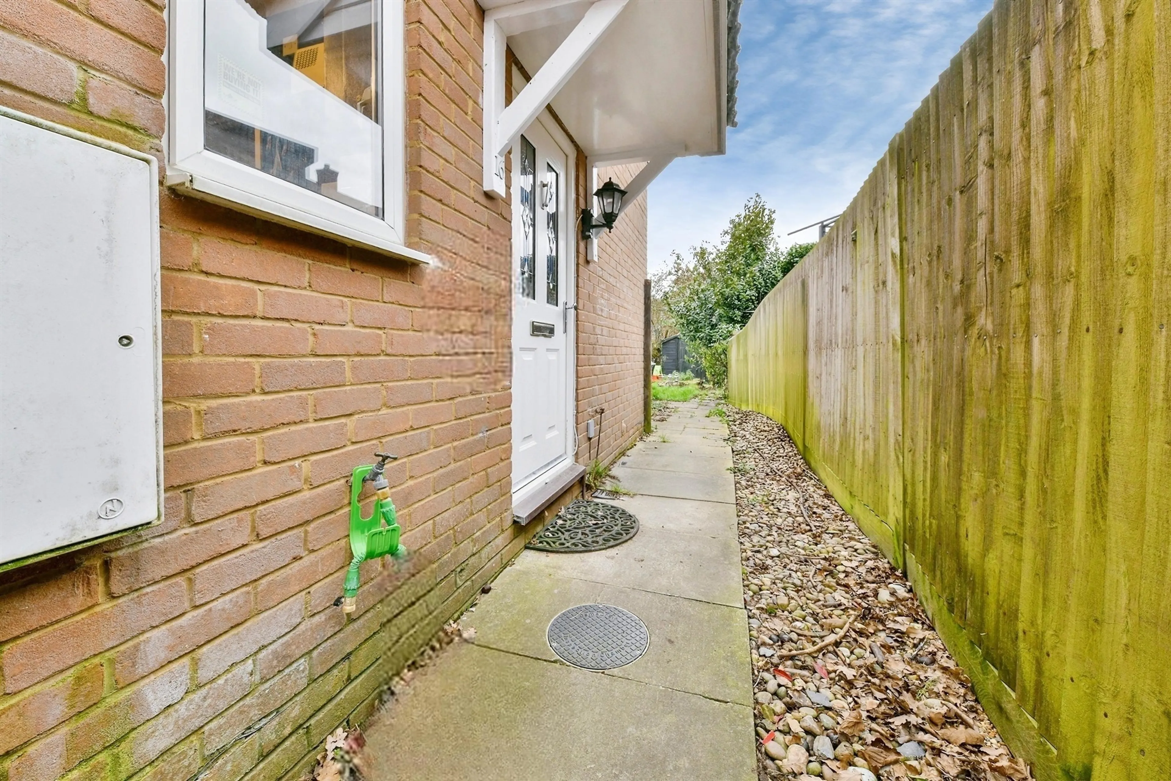 Property photo 0