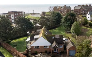 Boucher Road, Budleigh Salterton, Devon, EX9 photo