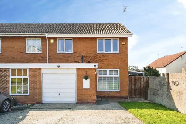 Kempton Grove, Cheltenham, Gloucester...