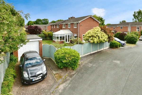 Lindsay Way, Alsager, Stoke-on-Trent,...