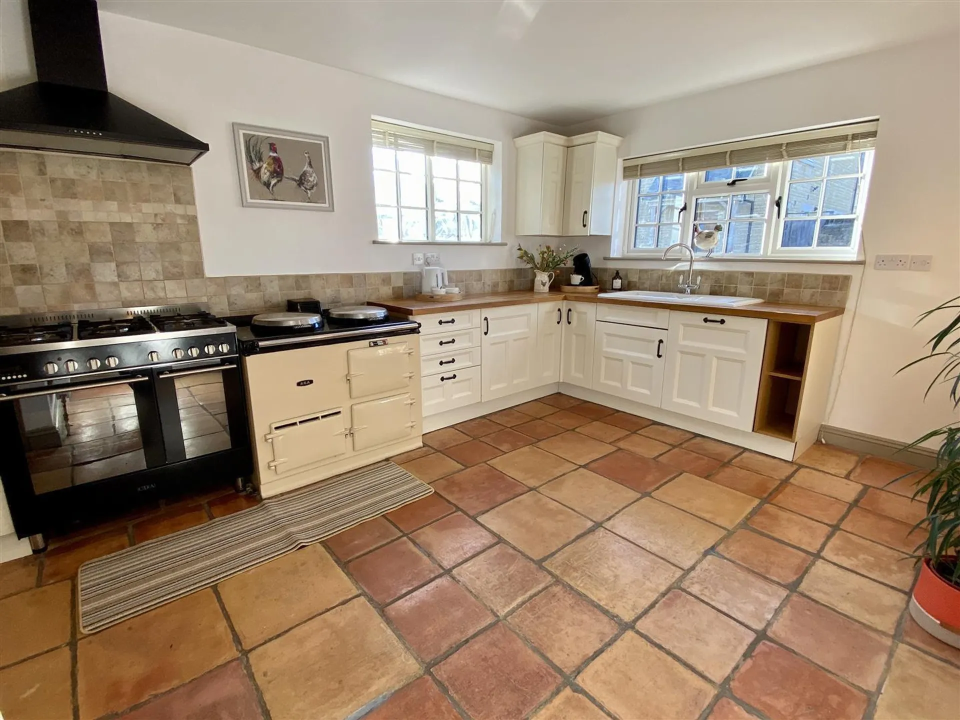 Property photo top 3