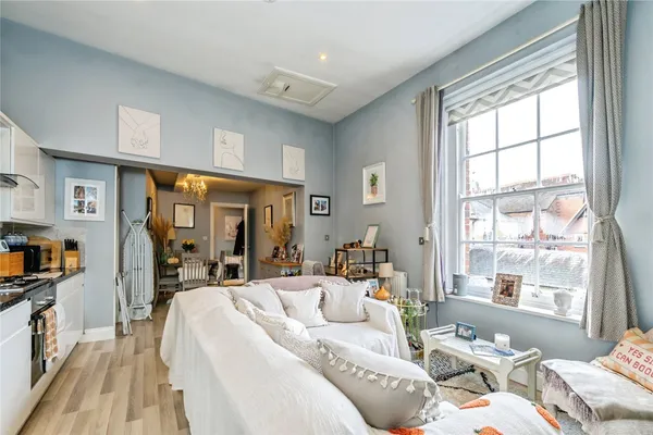 Wool Lane, Midhurst, West Sussex, GU29
