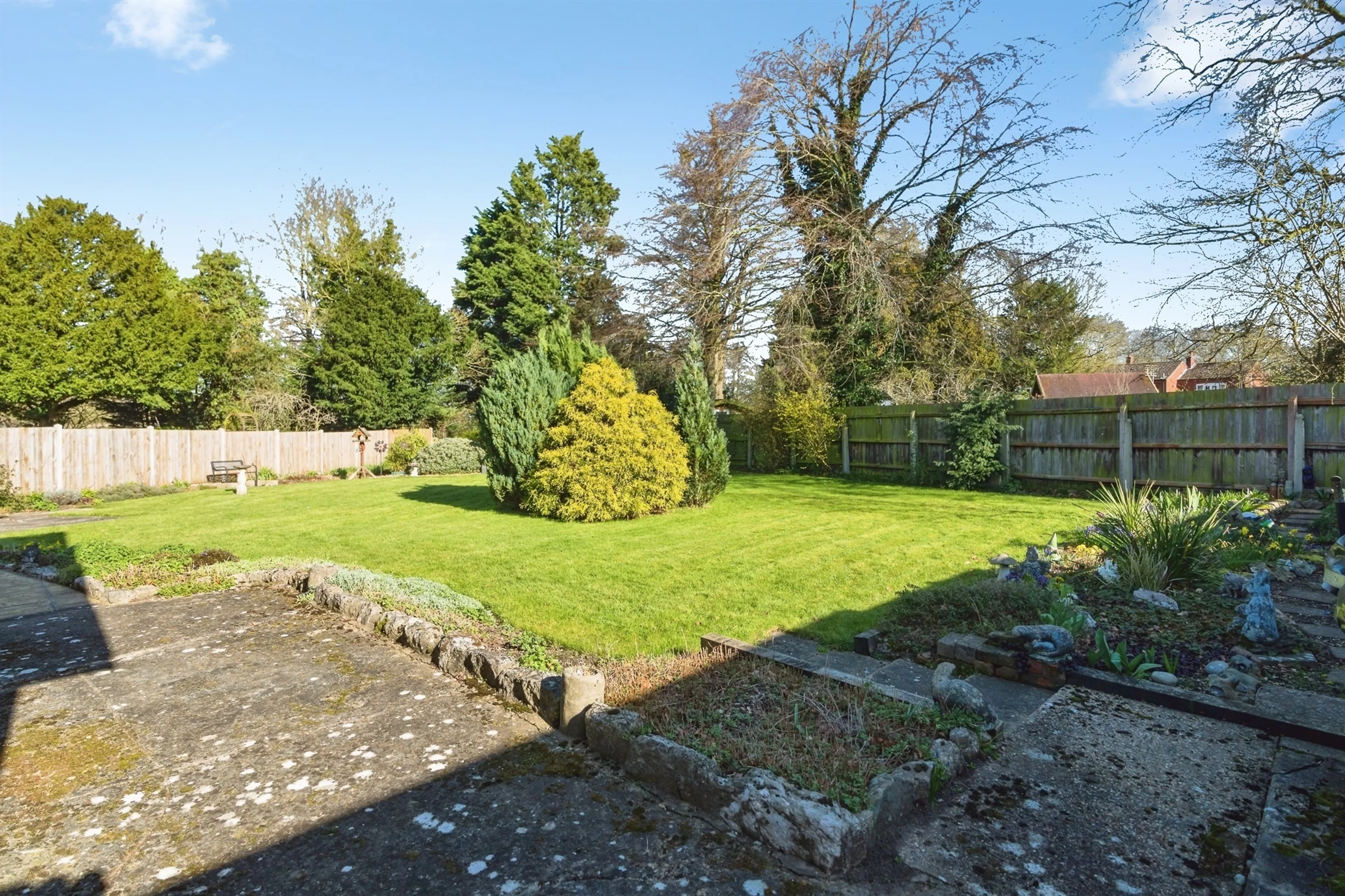 Property at Elms Close, Earsham, Bungay