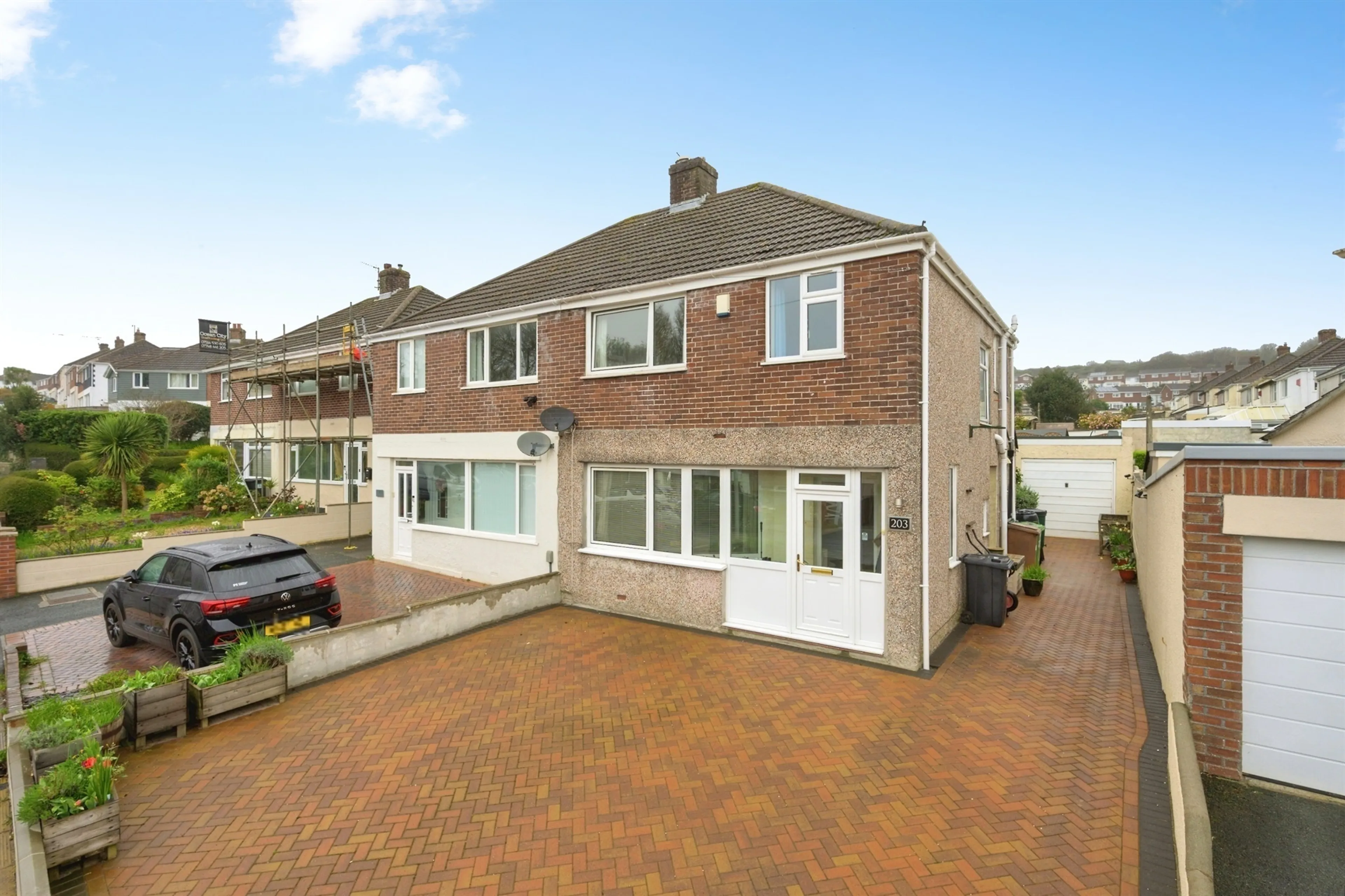 Property photo 0