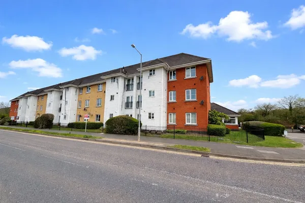 Fleming Road, Chafford Hundred, Grays...