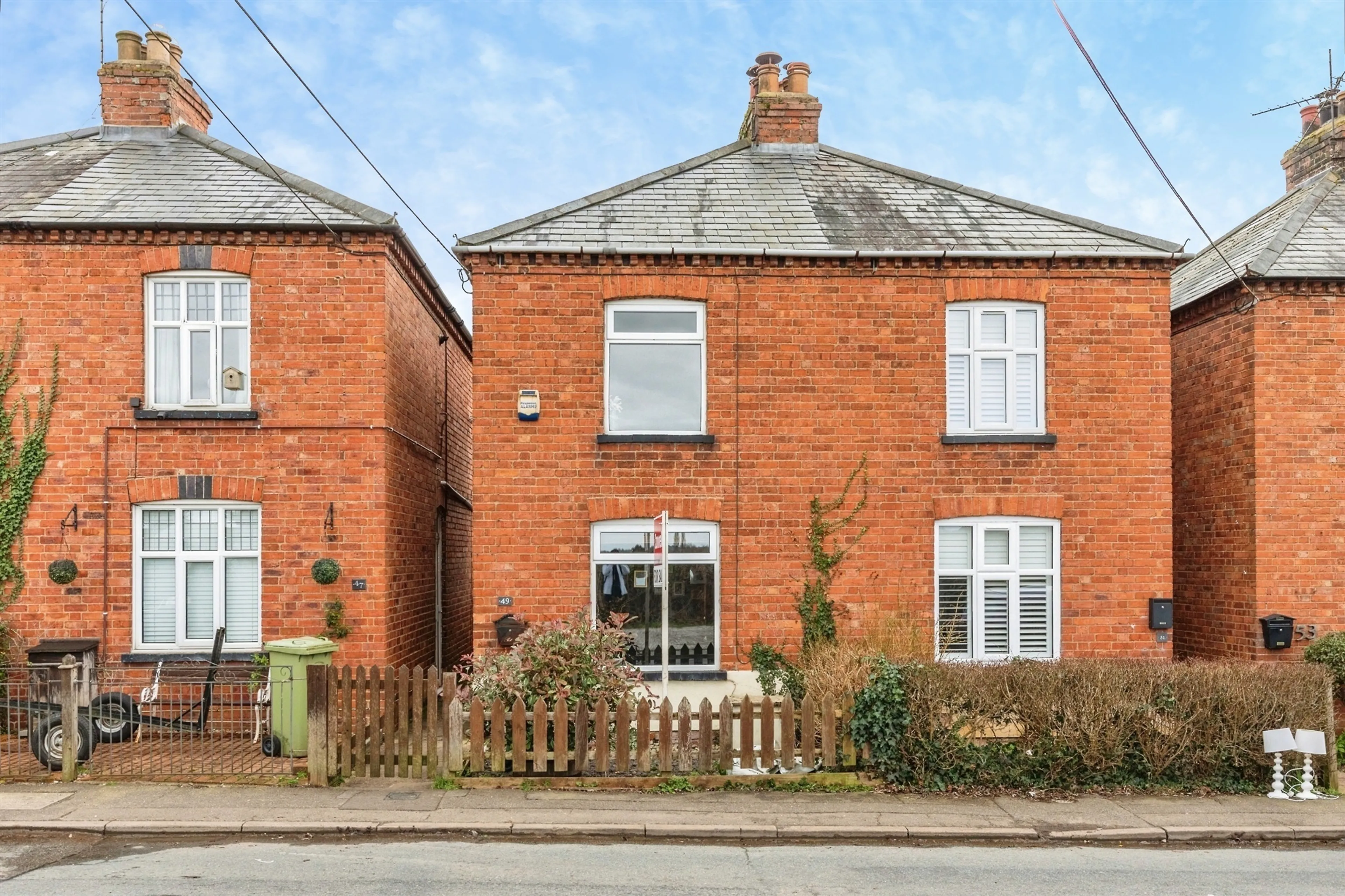 Property photo 0