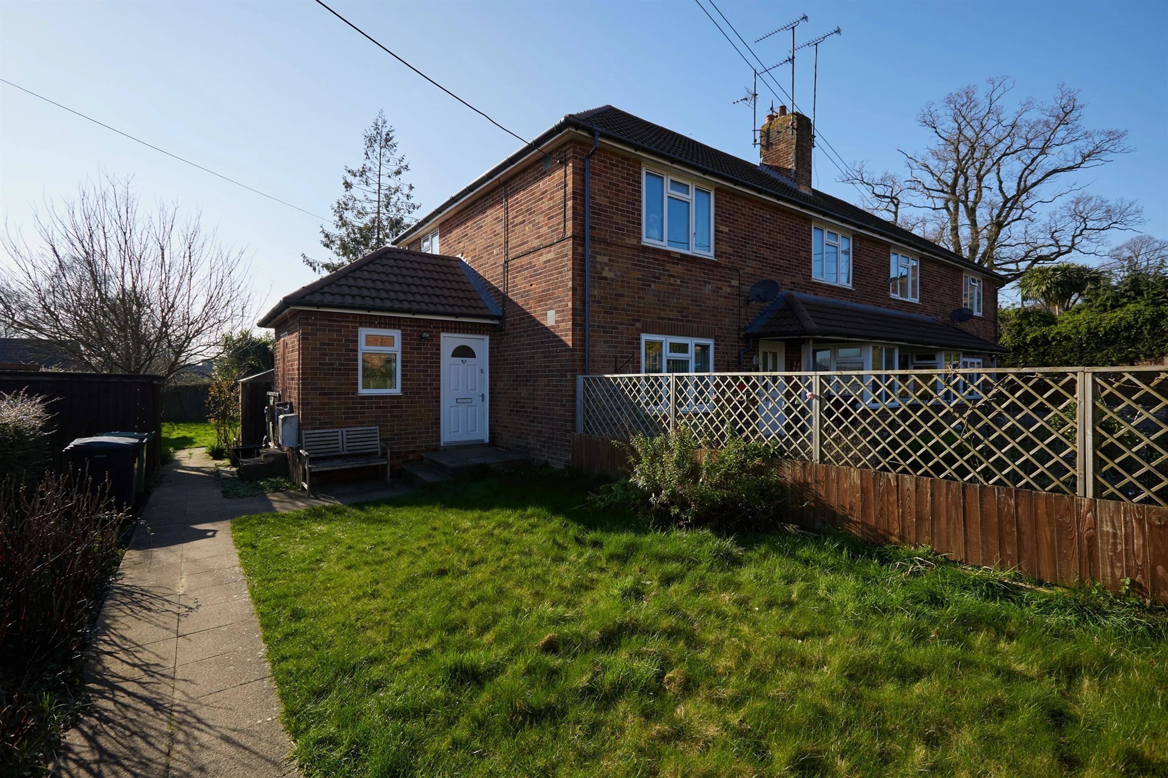Property photo 0