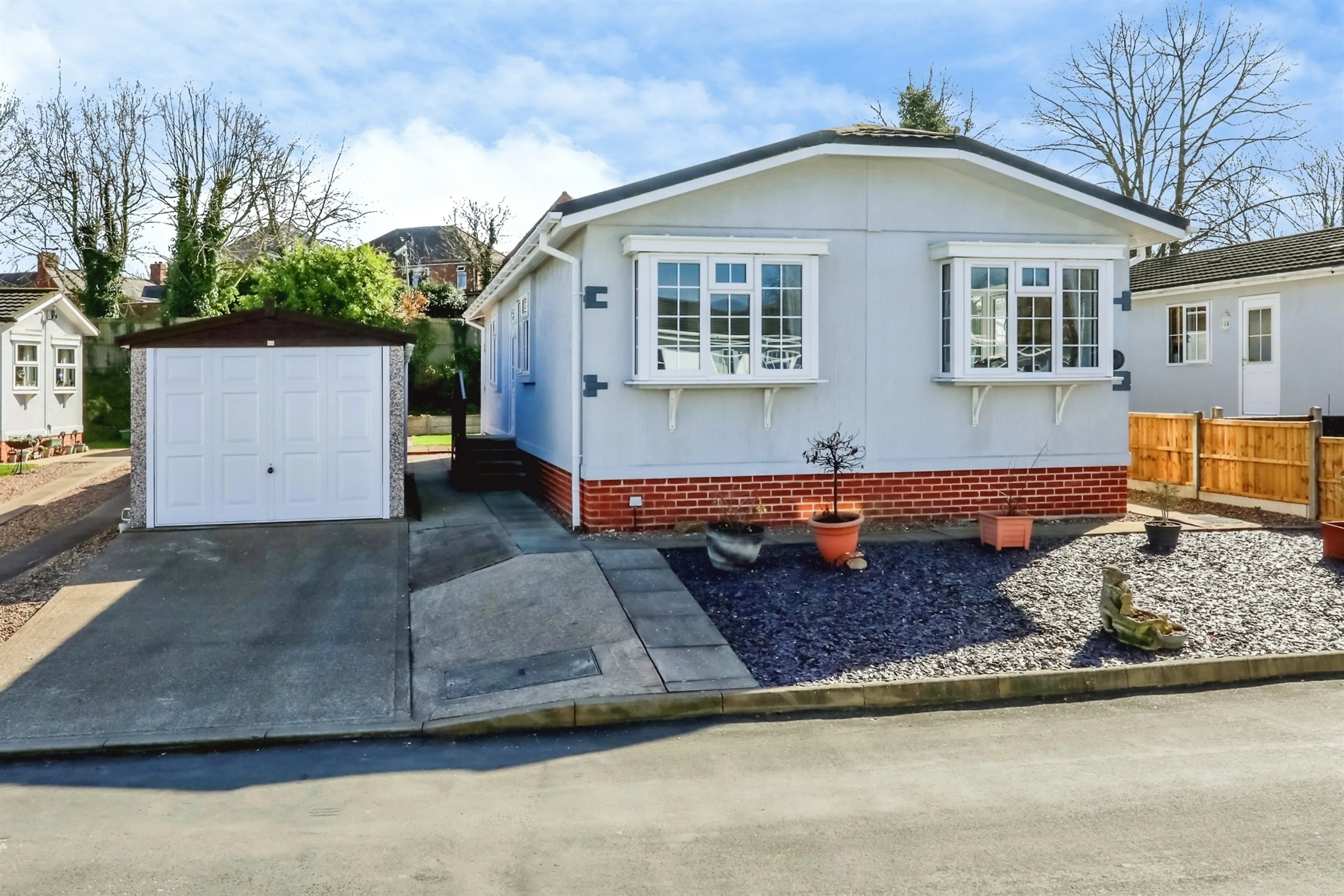 Property at Newcastle Avenue, Worksop