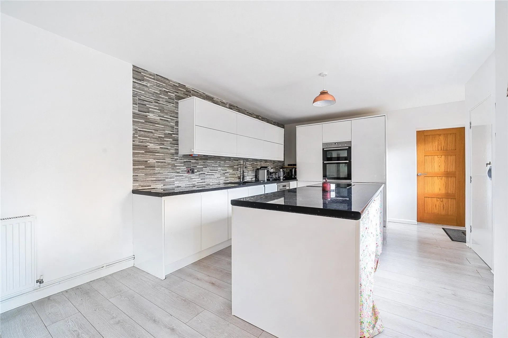 Property photo top 1