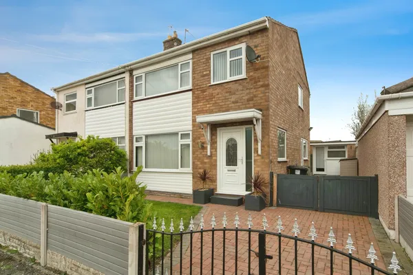 Gors Road, Towyn, Abergele, Conwy, LL22