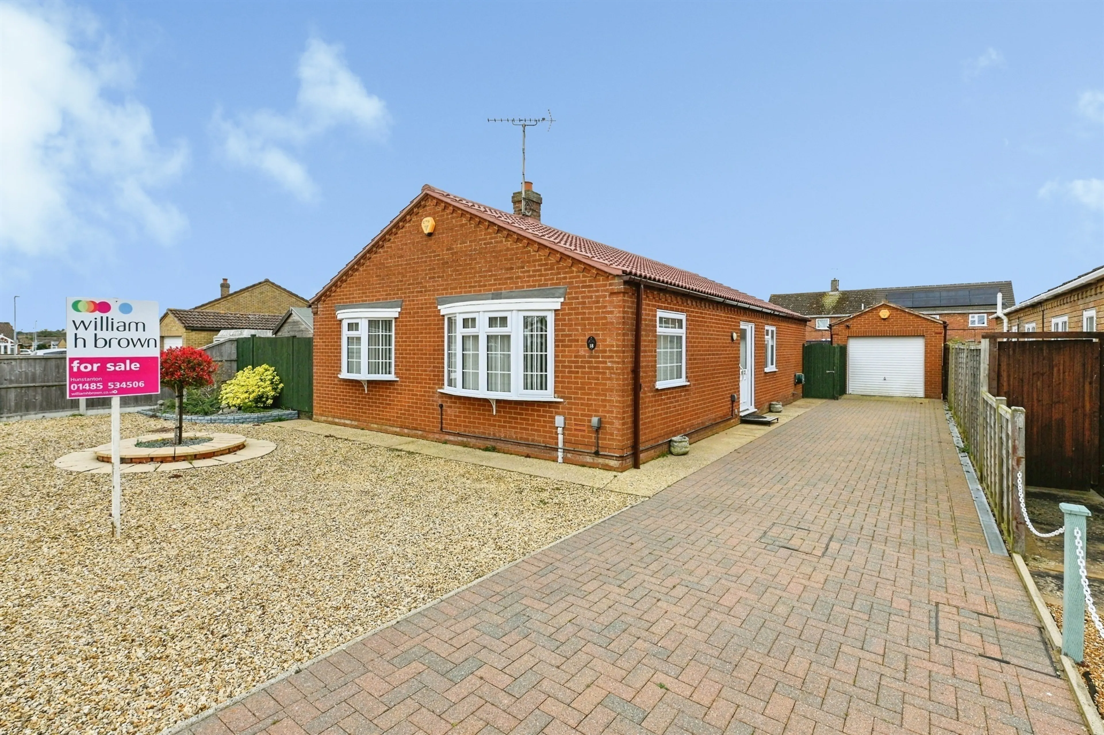 Property at Earl Close, Dersingham, King's Lynn