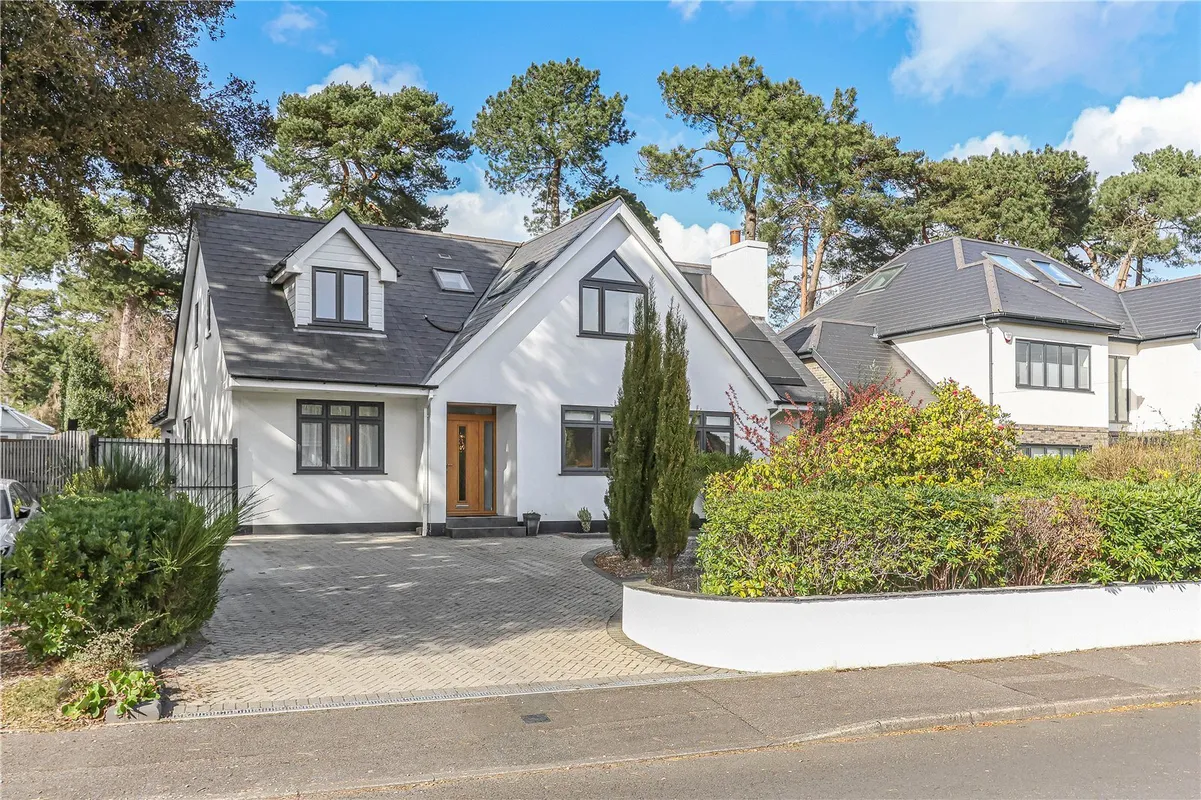 Alton Road, Lower Parkstone, Poole, Dorset, BH14
