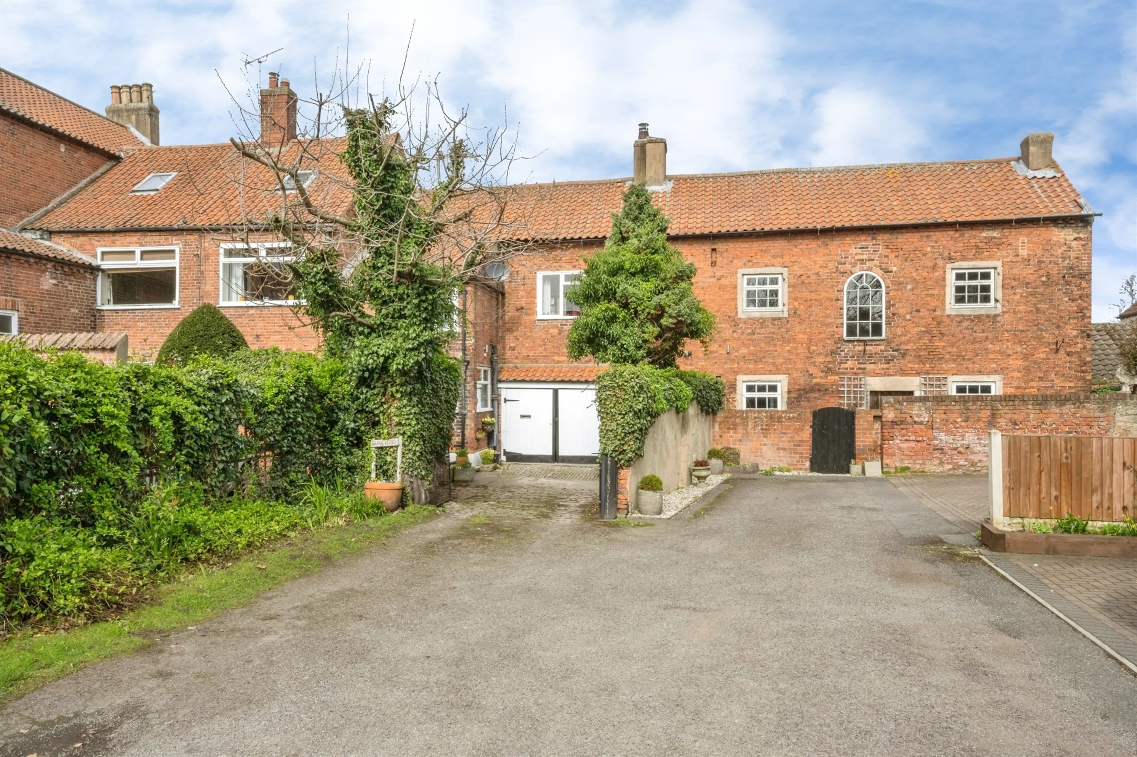 Property at Crossland Gardens, Tickhill, DONCASTER