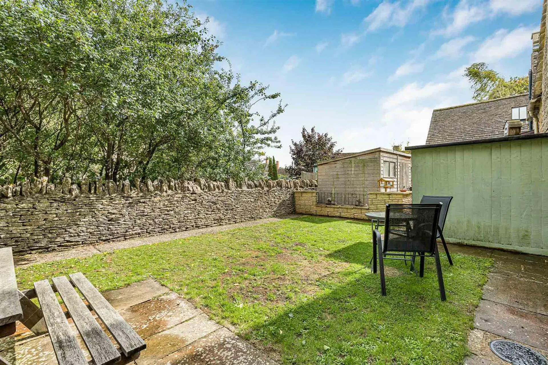 Property photo top 2