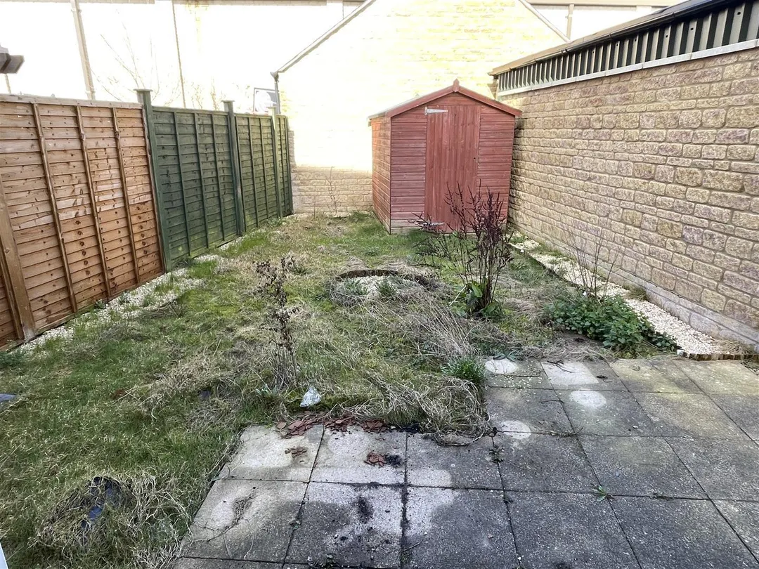 https://mr0.homeflow-assets.co.uk/files/photo/image/46963/9010/_x_/gqMMCWYmREOUp7sZCMBehw.jpg