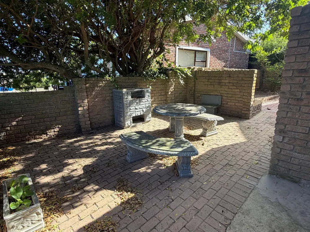 South Africa, Western Cape, Dana Bay, E. Distorta Street, 6