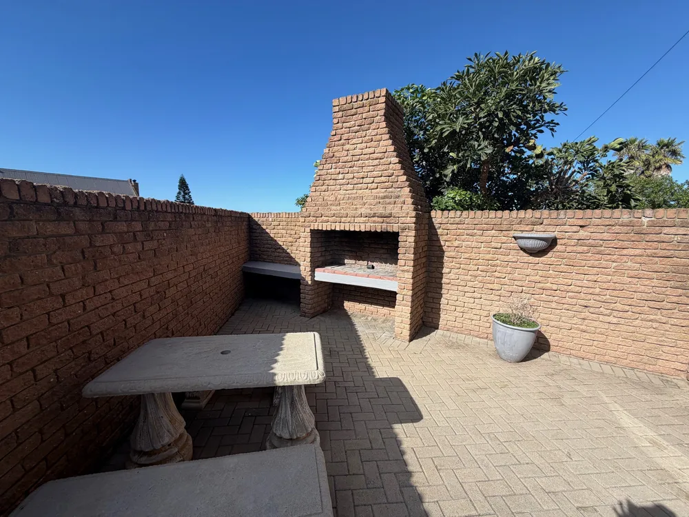 South Africa, Western Cape, Dana Bay, E. Distorta Street, 6