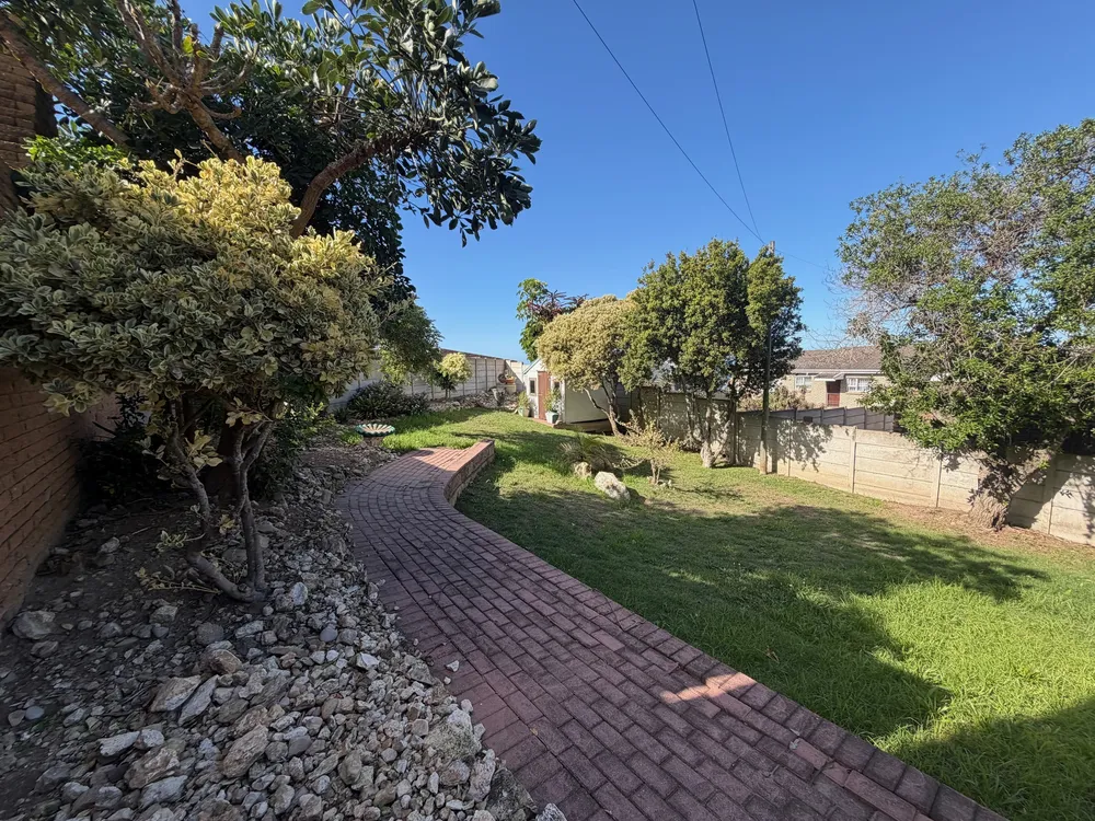 South Africa, Western Cape, Dana Bay, E. Distorta Street, 6