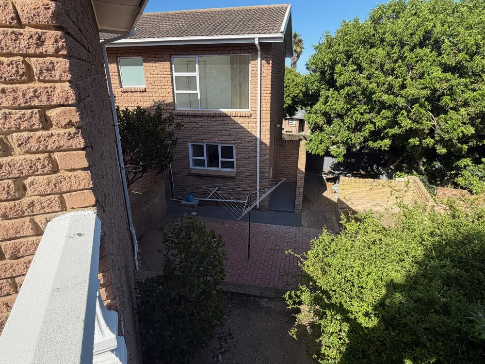 South Africa, Western Cape, Dana Bay, E. Distorta Street, 6