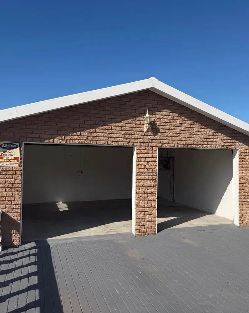 South Africa, Western Cape, Dana Bay, E. Distorta Street, 6